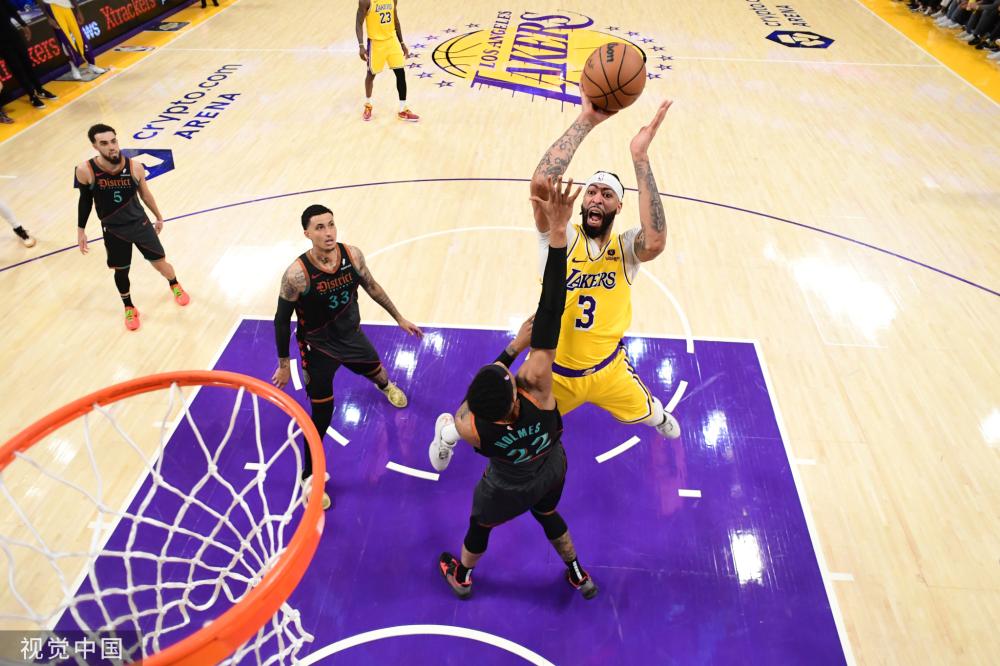 对他来说 对他来说