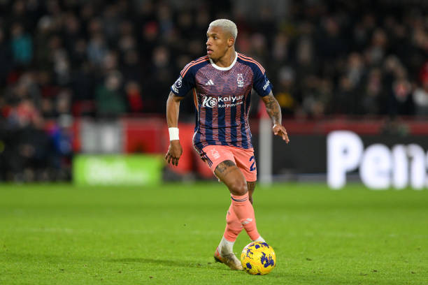 連續兩年榮 連續兩年榮