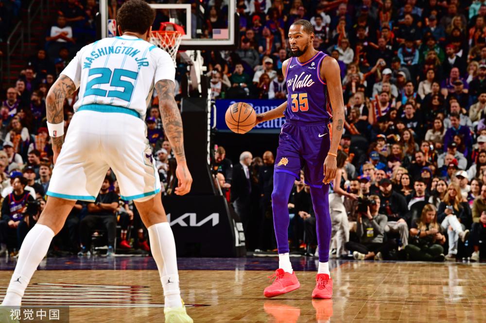 使得她们能 使得她们能